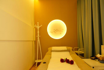 深圳福田日式指压的寂静美学：在按压中听见雪落的声音